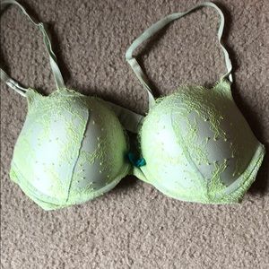 Victoria’s Secret Bra
